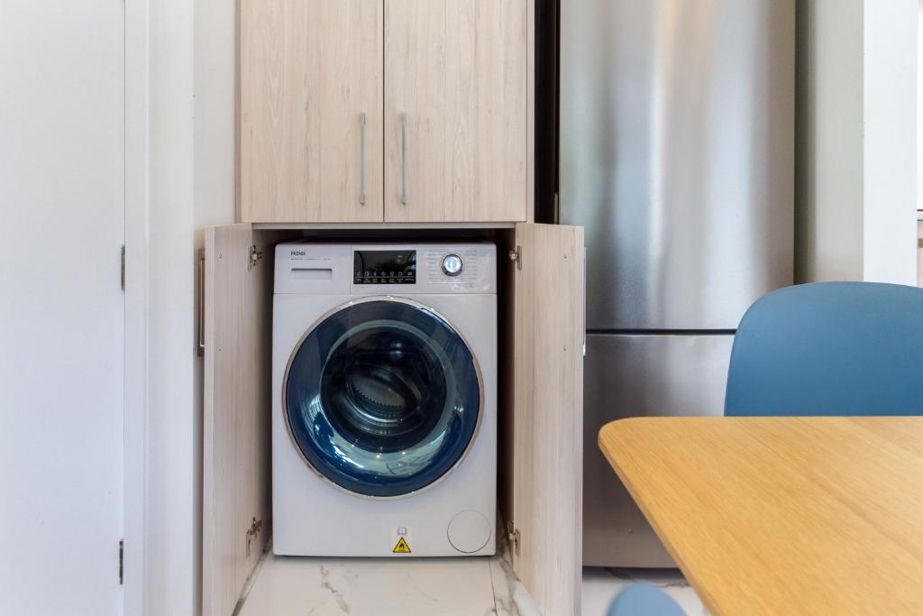 Urban Comfort on Durham St, Walk Everywhere! - Resim 34