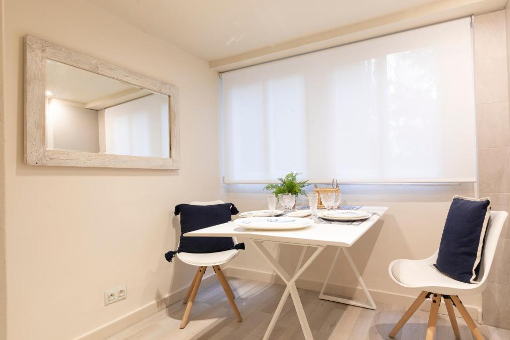 Chic Apartments Barcelona - 