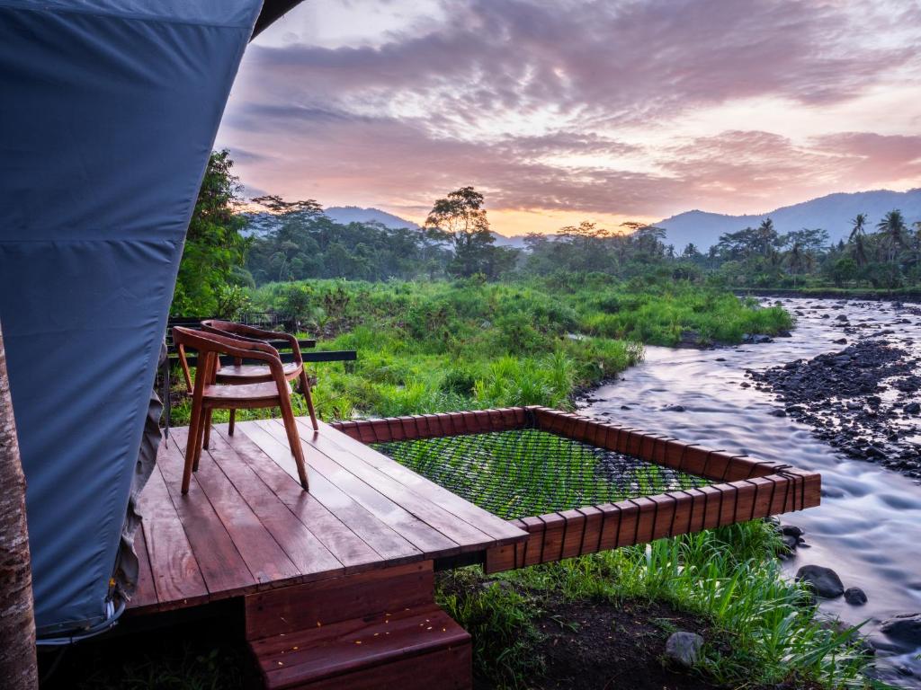 Natya River Sidemen - 1