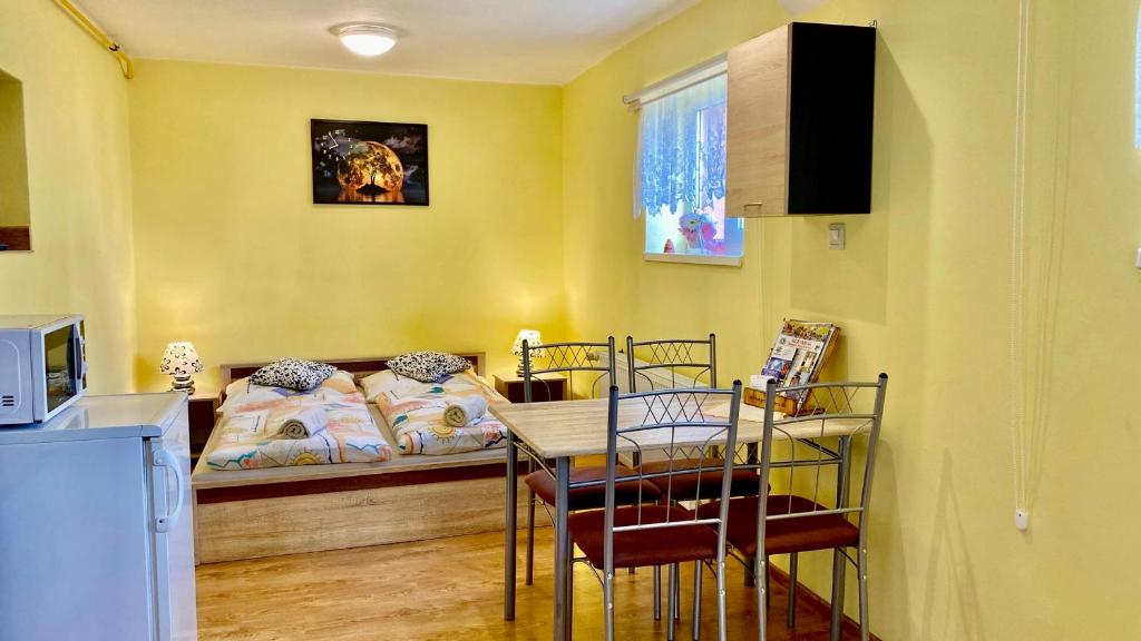 Postel nebo postele na pokoji v ubytování Privat Horec