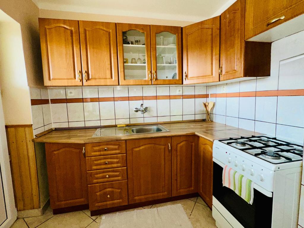 Kuchyň nebo kuchyňský kout v ubytování Privat Horec