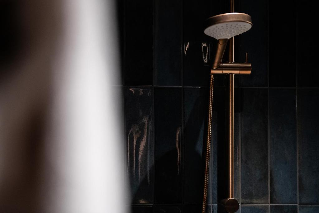 Koupelna v ubytování Hernö Gin Hotell