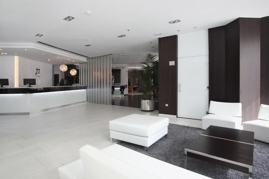 Hotel & Spa Villa Olimpica Suites - Resim 18