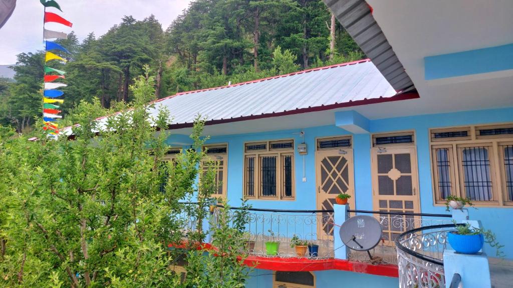 Κήπος έξω από το Jai Durga Maa Cottage Home Stay