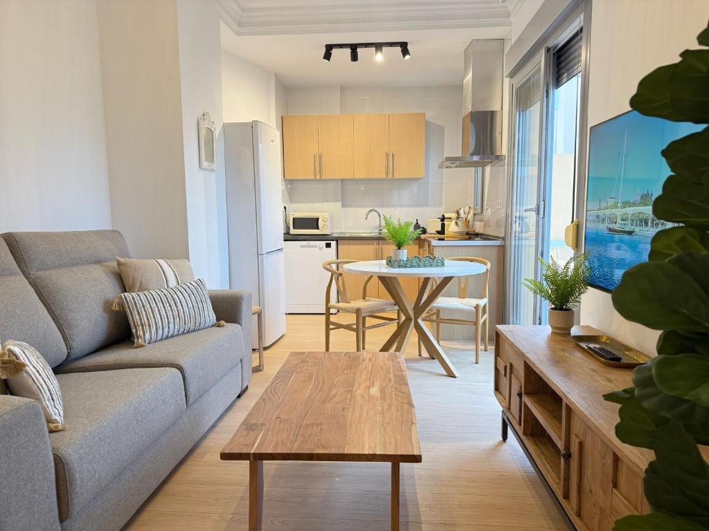 Life Apartments Alameda Colon