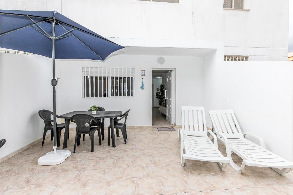 Relax by the Sea at Medano Retreat Terrace Pool