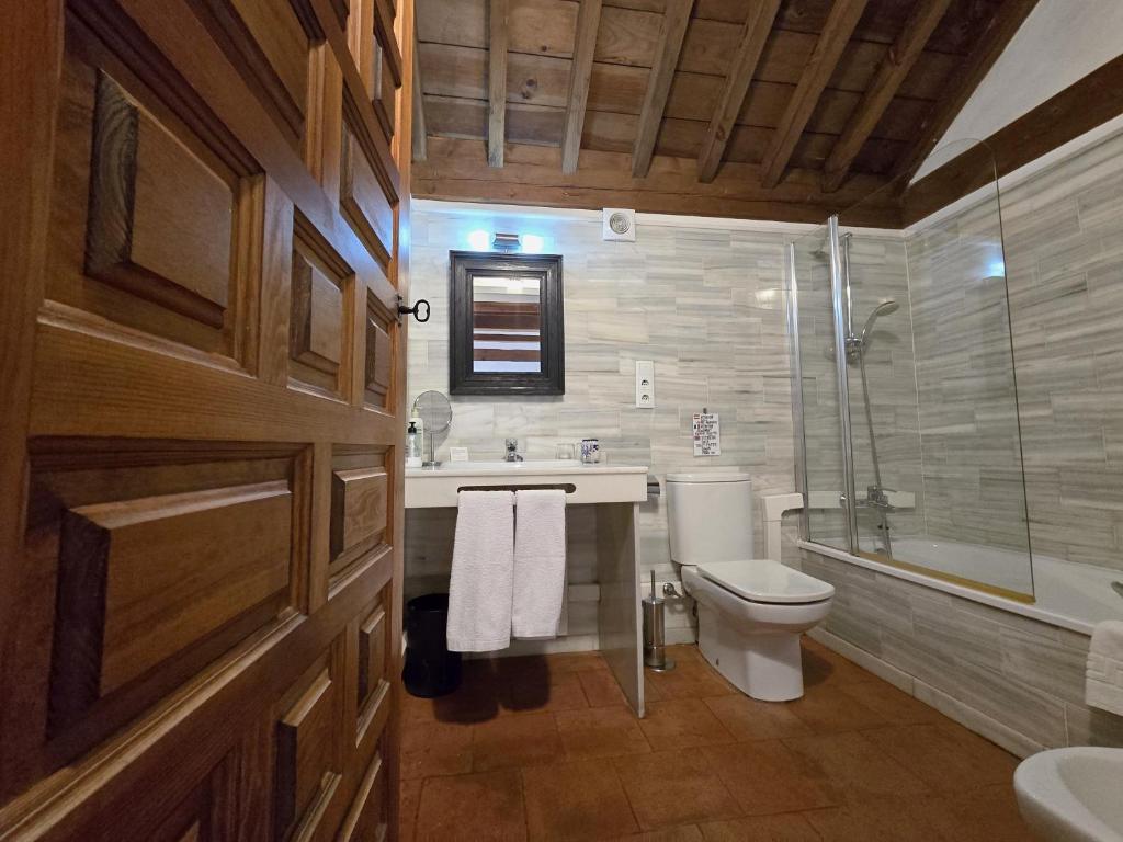 Hotel Santa Isabel La Real - 13