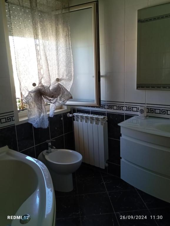 Koupelna v ubytování Casa Silvia