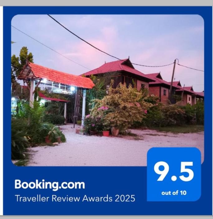 Certifikát, hodnocení, plakát nebo jiný dokument vystavený v ubytování Langkawi Country Lodge2