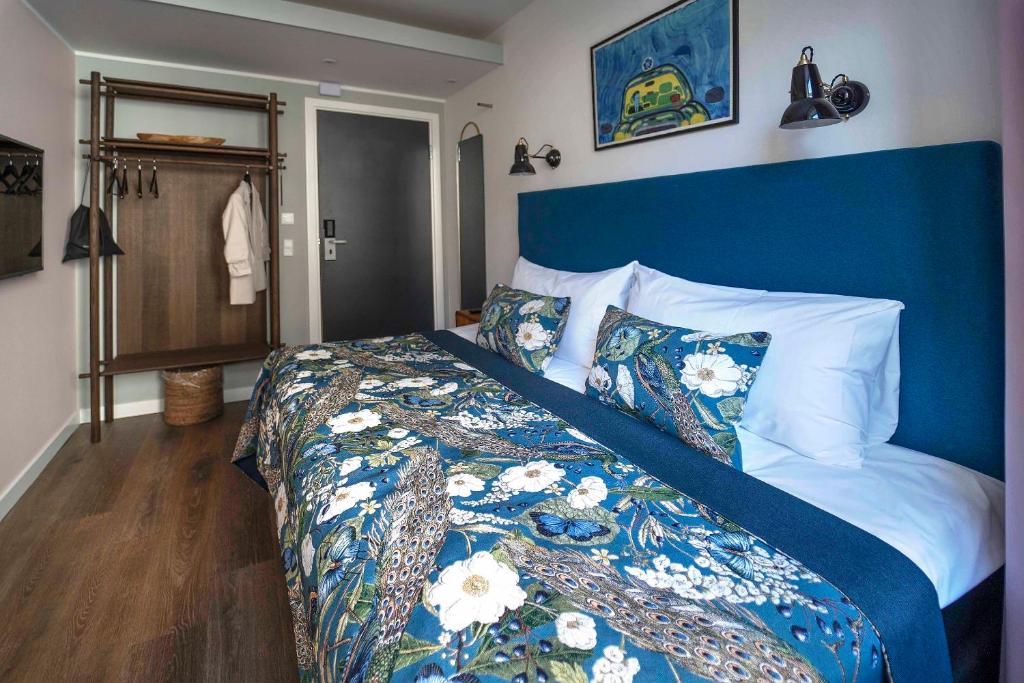 Postel nebo postele na pokoji v ubytování Motel One Copenhagen