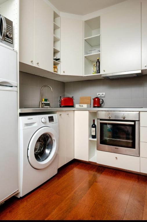 Sky View Apartment
