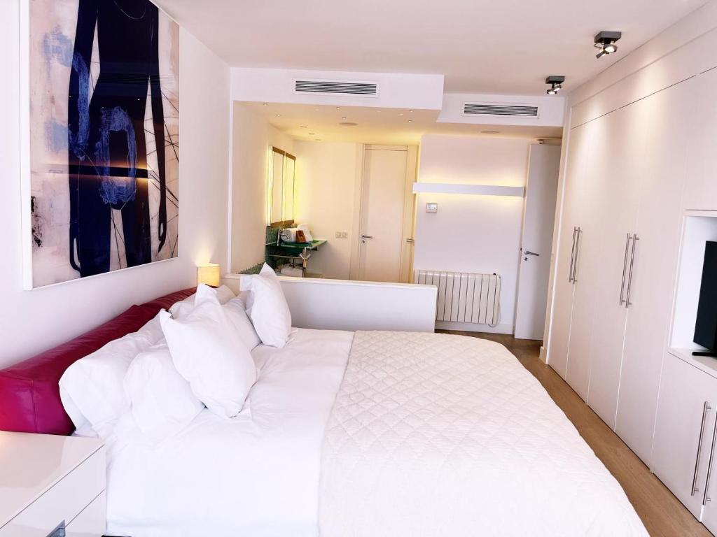 Posteľ alebo postele v izbe v ubytovaní L'Ocean Penthouse Banus