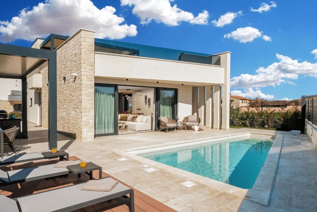 Fotografie z fotogalerie ubytování Villa Pelin v destinaci Rošini