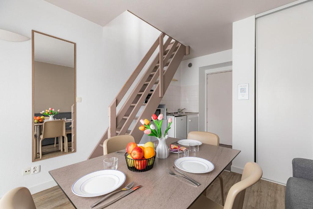 Appart'City Classic Lyon Part Dieu Villette - Resim 18