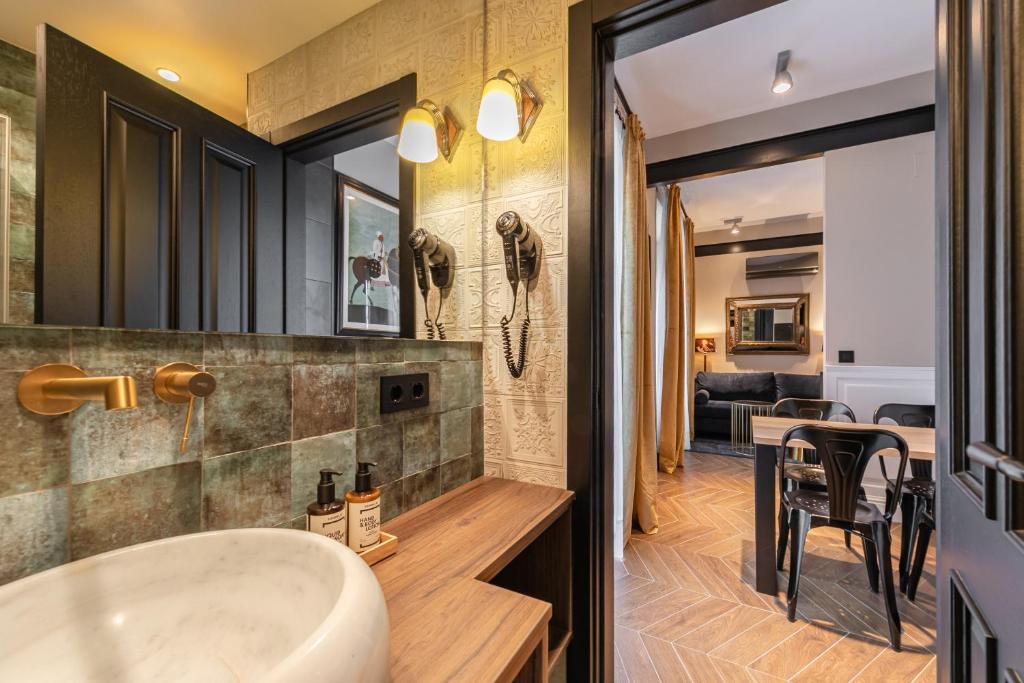 Casa 1862 Heritage Suites by Stay Unique - Resim 42