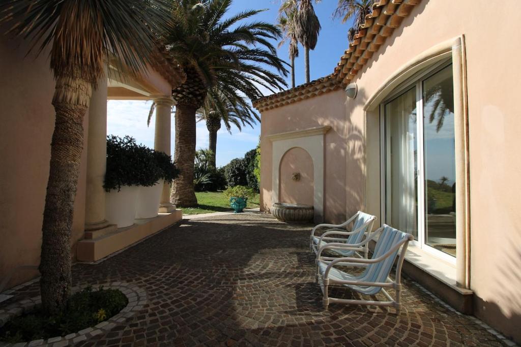 Photo de la galerie de l'établissement Providence, à Carry-le-Rouet