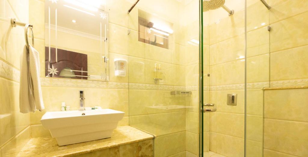 Koupelna v ubytování West Lerruat Hotel