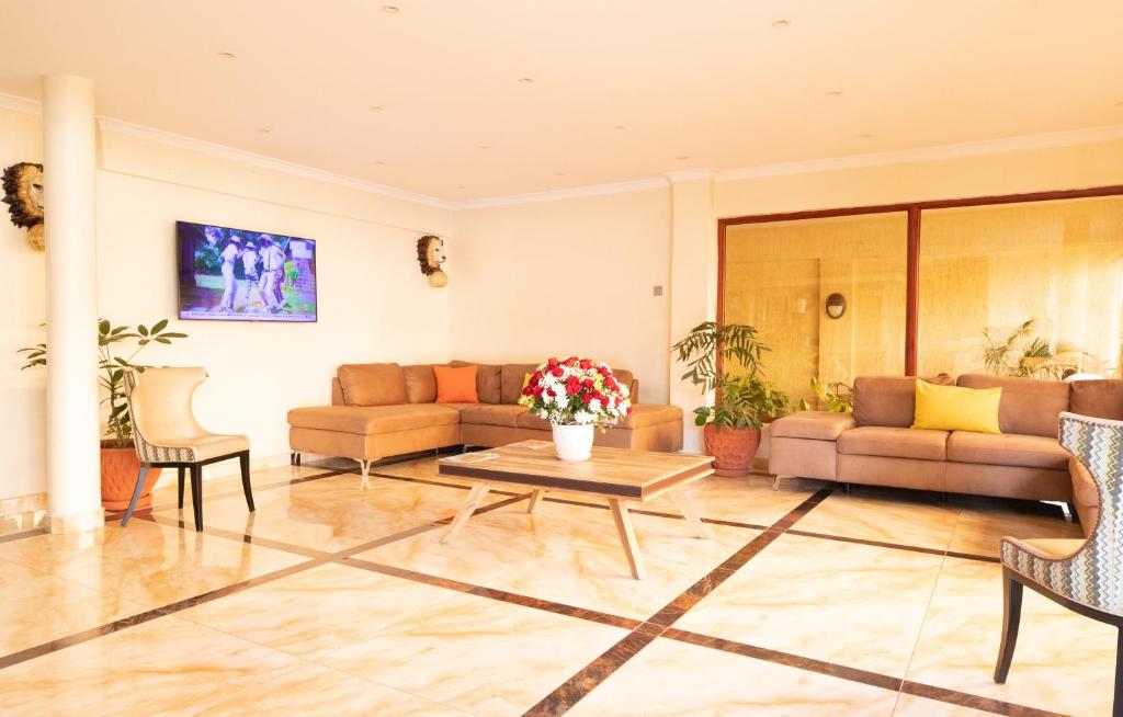 Posezení v ubytování West Lerruat Hotel