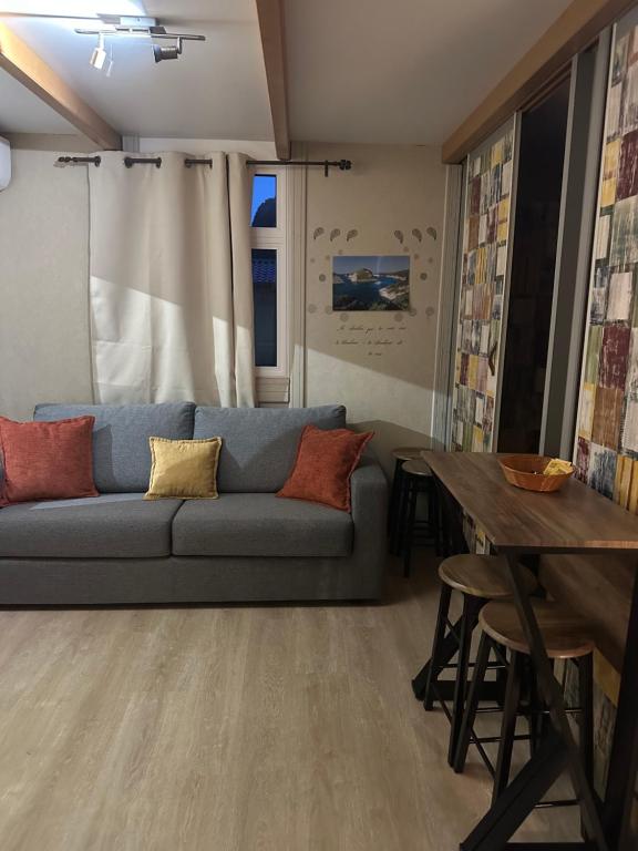 Posezení v ubytování les chalets de la Residence A Santa Trinita