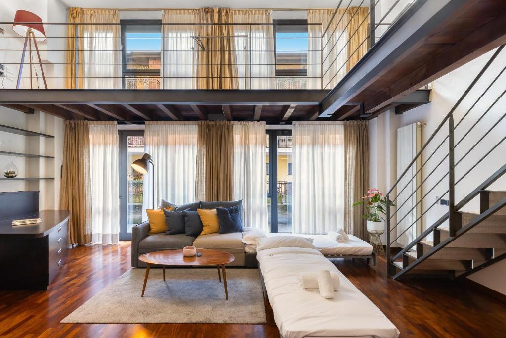Loft Bandiello by BarbarHouse