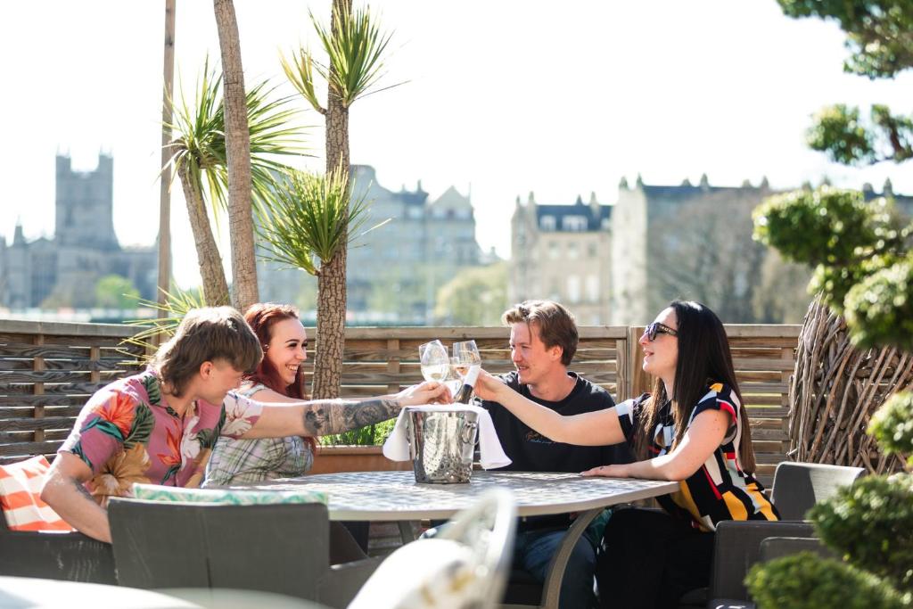 The Bird, Bath - Resim 20