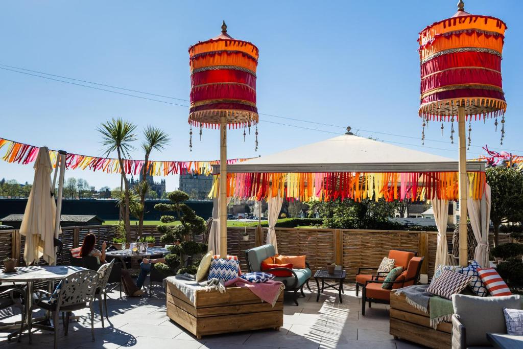 The Bird, Bath - Resim 6