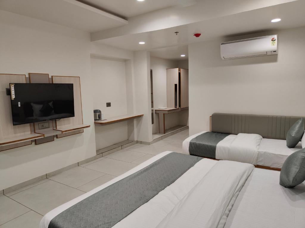 TV a/nebo společenská místnost v ubytování Hotel Kozar