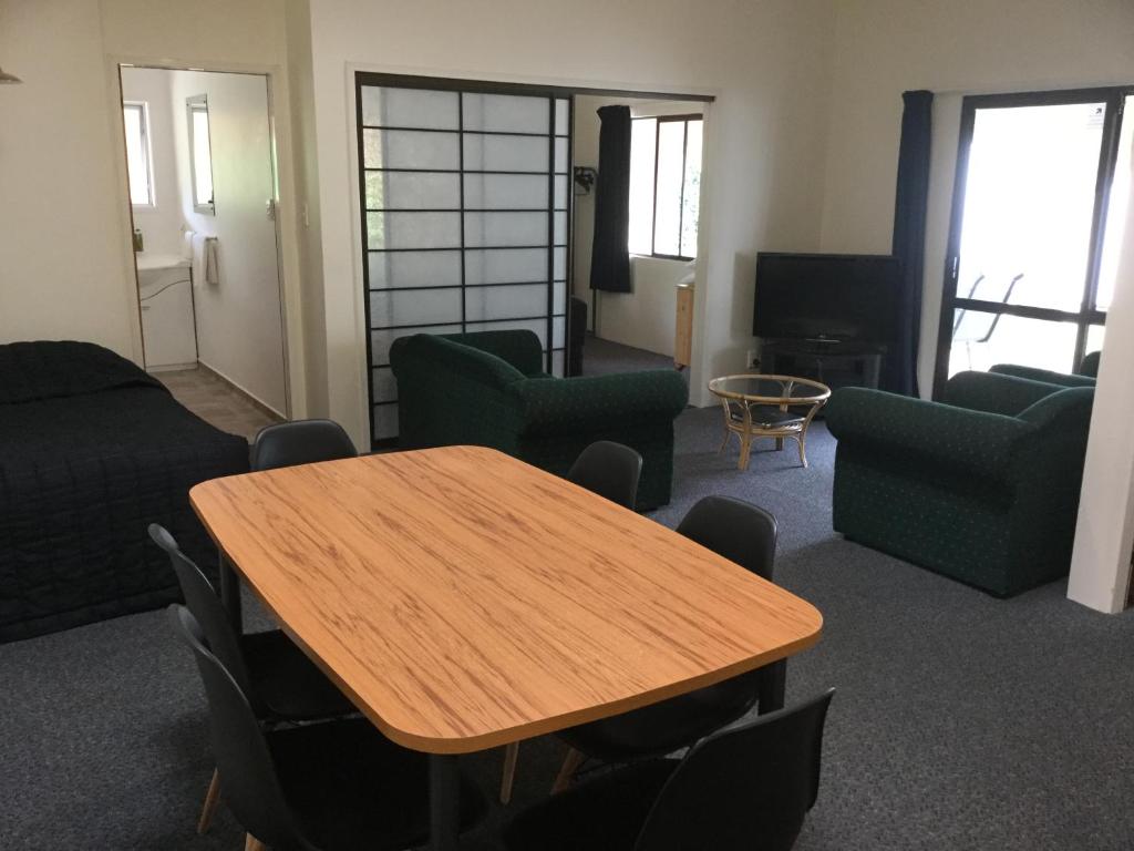 Captains Quarters Motor Inn - Resim 32