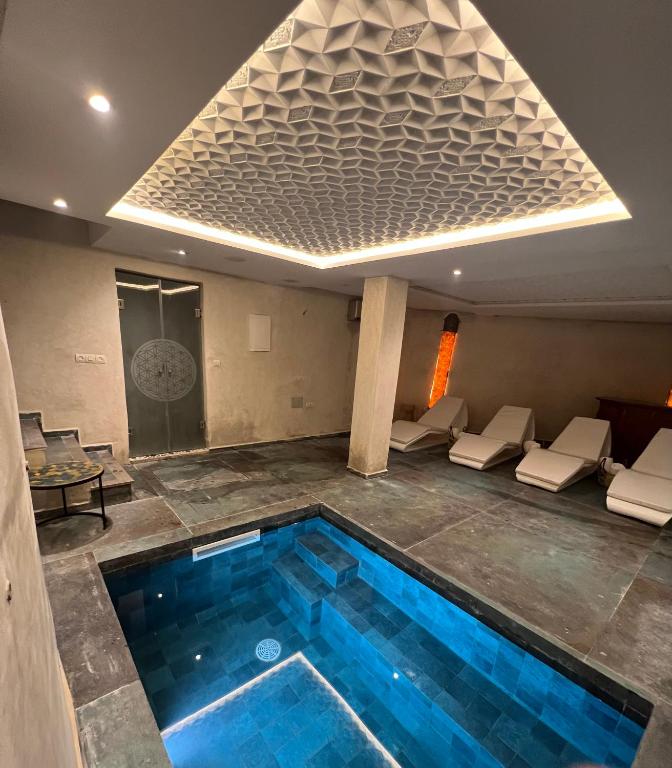 Bazén v ubytování Riad JiL & SPA nebo v jeho okolí