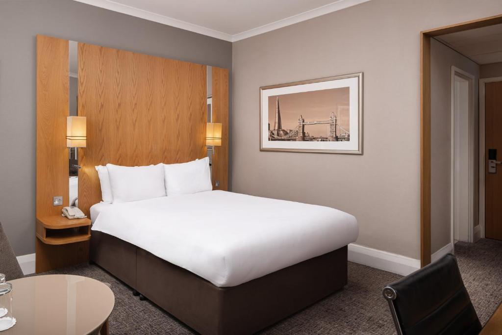 Crowne Plaza London Ealing by IHG - Resim 23