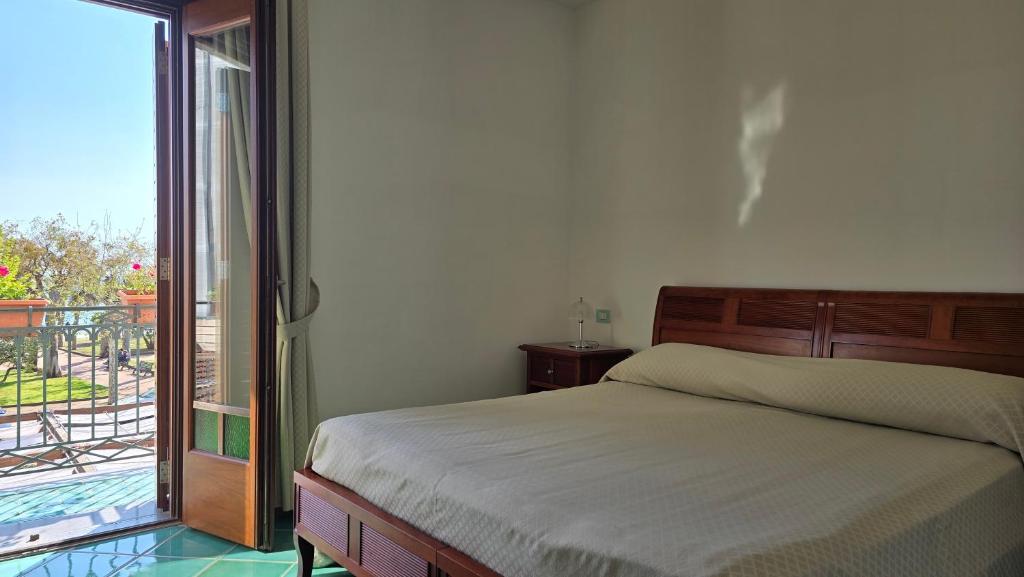 Hotel Pisacane - 部分海景舒适双人或双床间