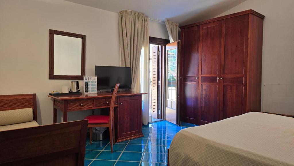 Hotel Pisacane - Habitación Doble O Twin Con Ducha
