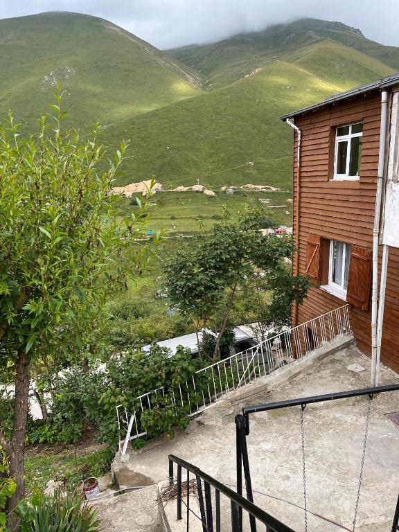 Nespecifikovaný výhled na hory nebo výhled na hory při pohledu z ubytování v soukromí