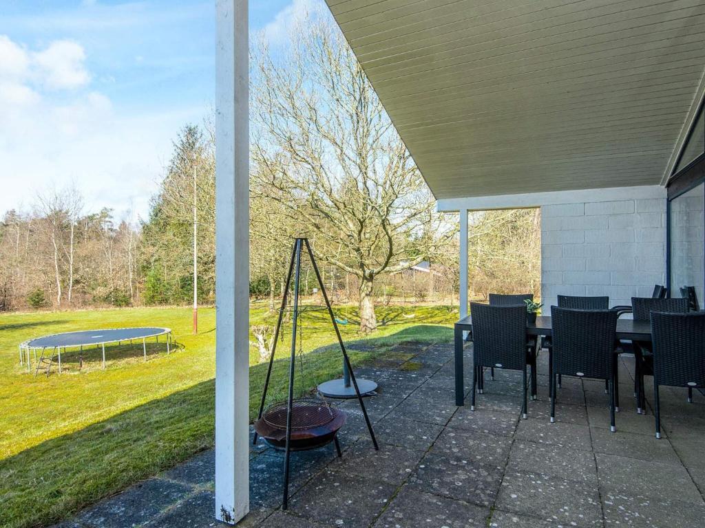 Zahrada ubytování Holiday home Skals VI