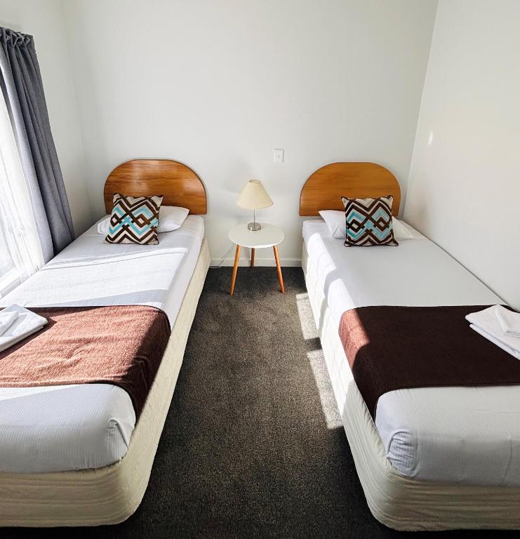 Bush Inn Court Motel - Resim 39