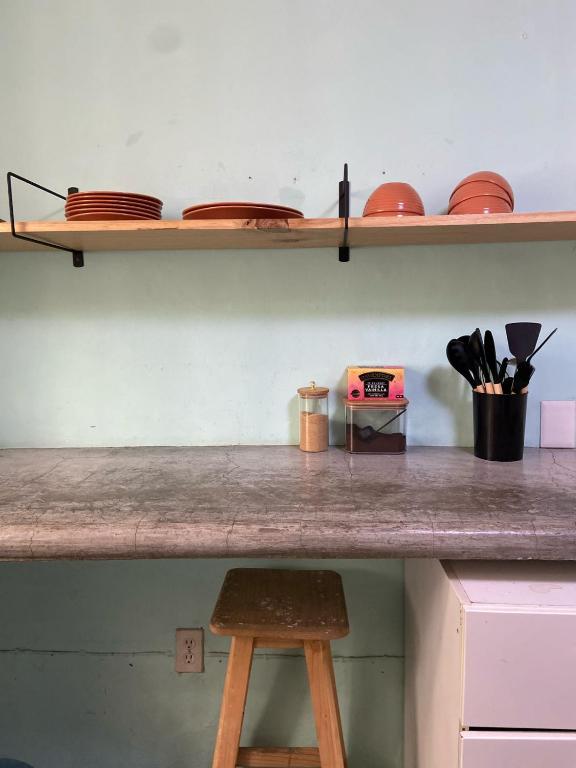 Kuchyň nebo kuchyňský kout v ubytování El Pinche Hostal