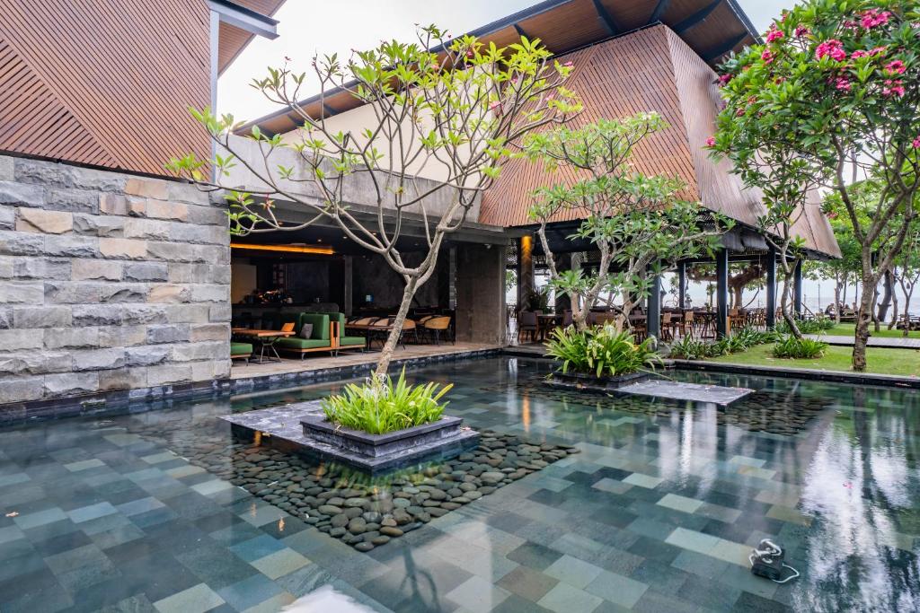 Zahrada ubytování Katamaran Hotel & Resort Lombok