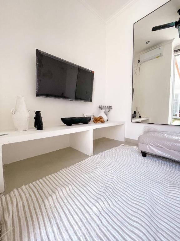 Кровать или кровати в номере Brand New Villa in Canggu