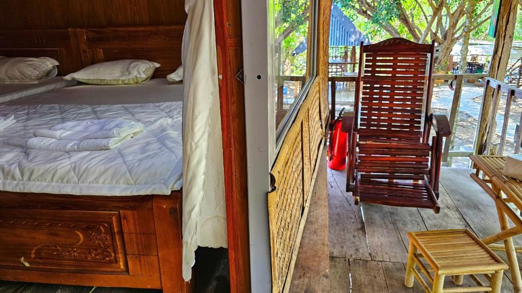 Postel nebo postele na pokoji v ubytování Cat Tien Eco Lodge