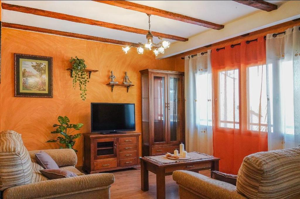 La castañera - Apartamento De Tres Dormitorios Con Vistas