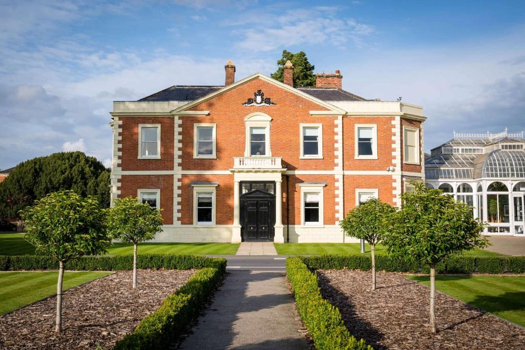 DoubleTree by Hilton Chester - Resim 1