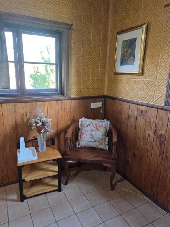 Area soggiorno di LeVar -Historic accessability accommodation with Ensuite and Mod Cons