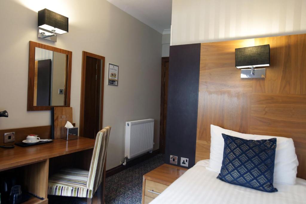 Acorn Hotel - Resim 36