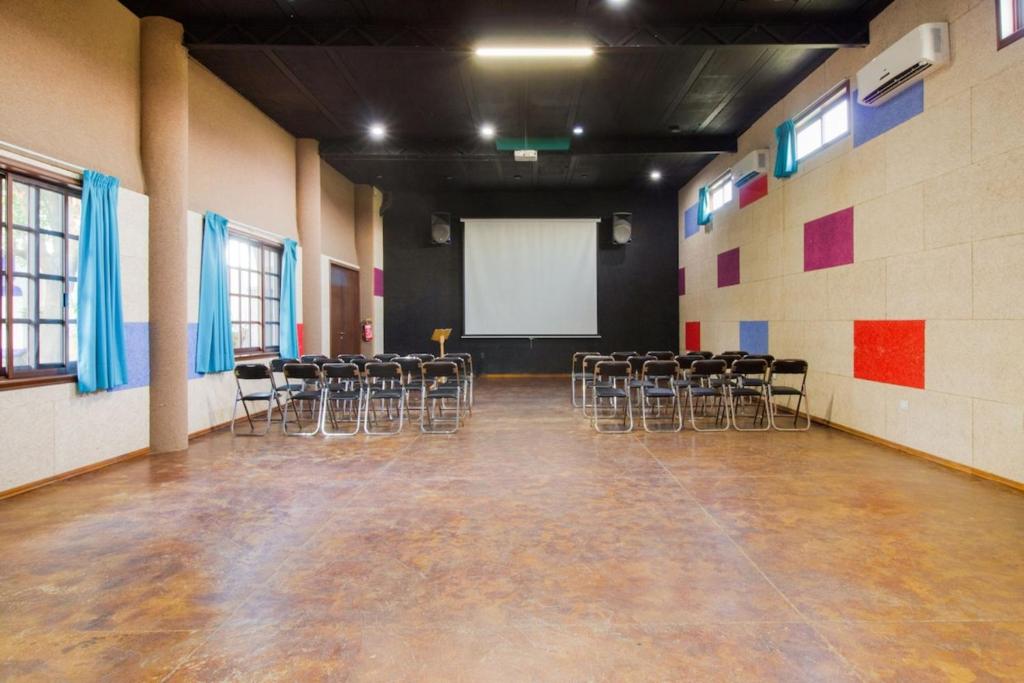 Konferenční prostory v ubytování Capital O Colón, Ciudad Guzmán Jalisco