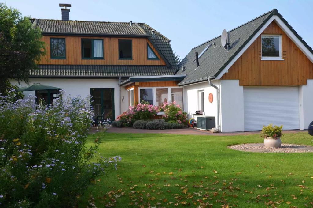 Zahrada ubytování Christianshus Ferienhaus Vareler Hafen