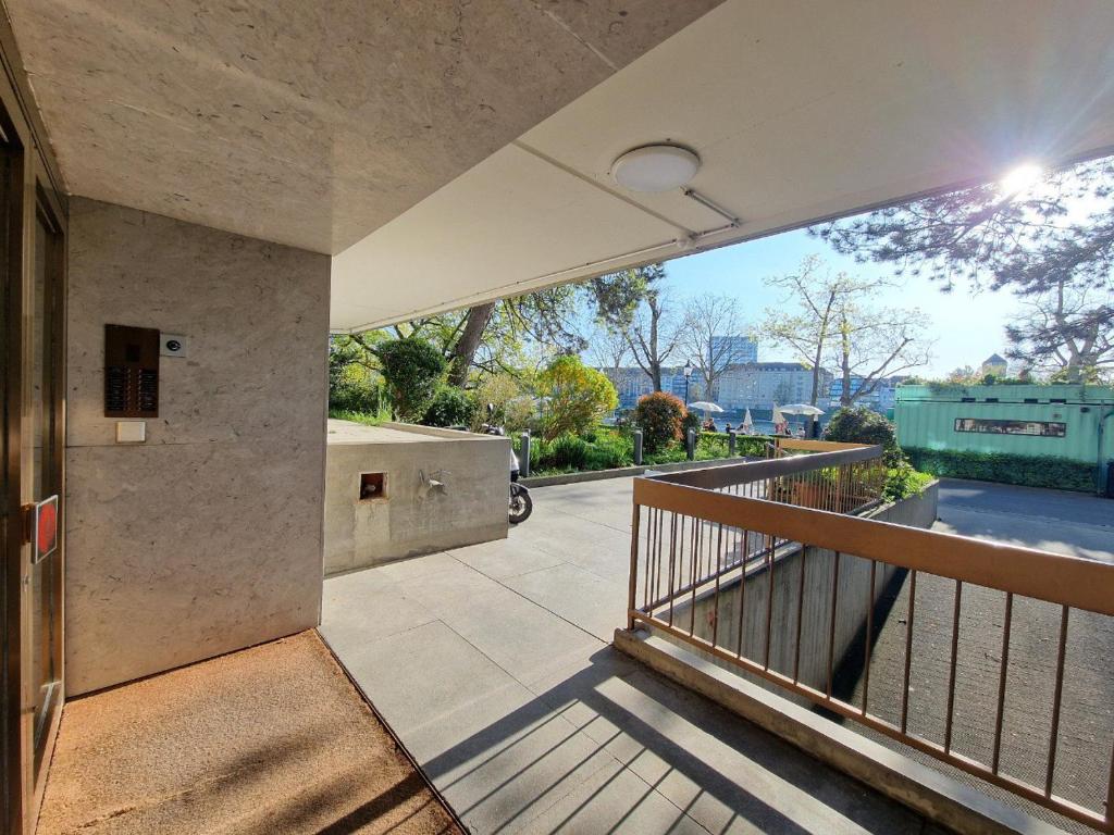 The Artistic Corner by the Rhine Wakable to Major Basel Events like Art Basel ESC and More - Resim 24