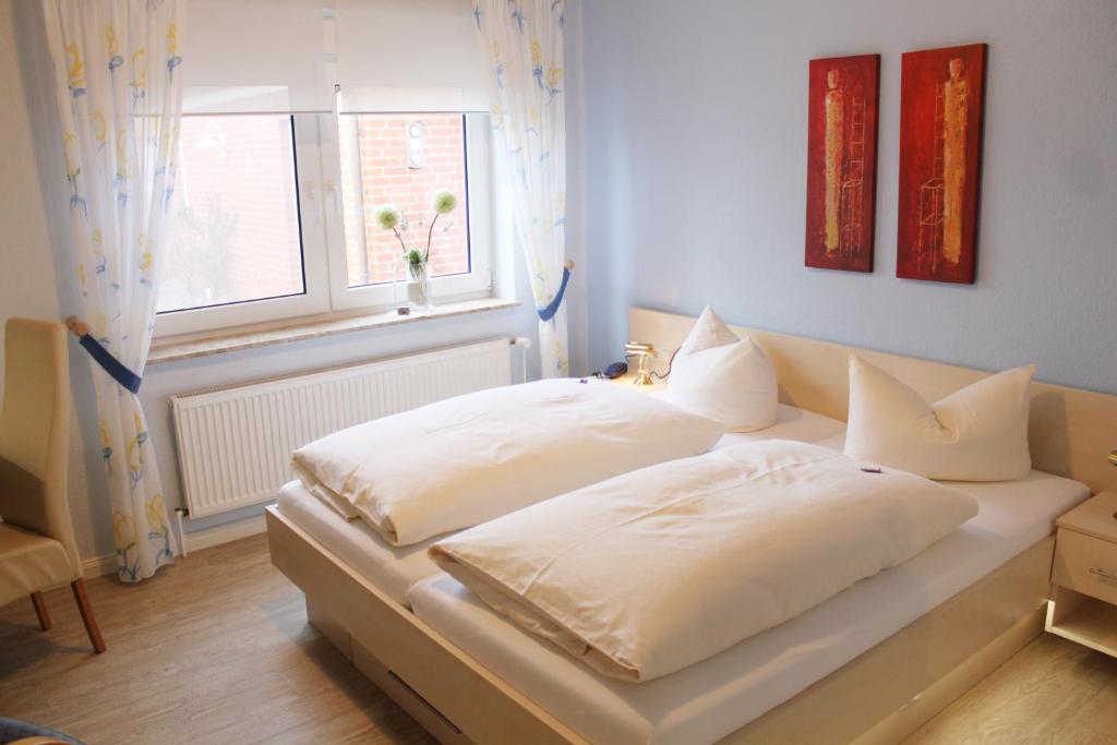 Hotel Ostfriesland garni - Habitación Doble