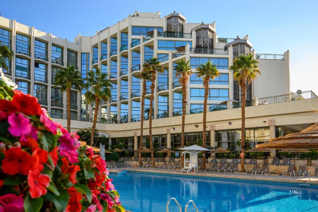 Der Swimmingpool an oder in der Nähe von U Magic Palace