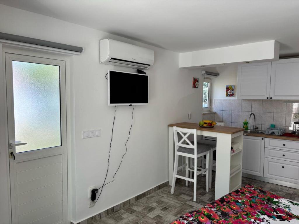 Kuchyňa alebo kuchynka v ubytovaní Lorena Apartment Dubrovnik