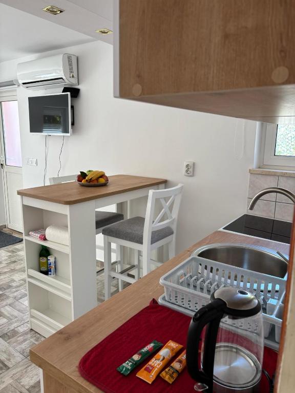 Kuchyňa alebo kuchynka v ubytovaní Lorena Apartment Dubrovnik